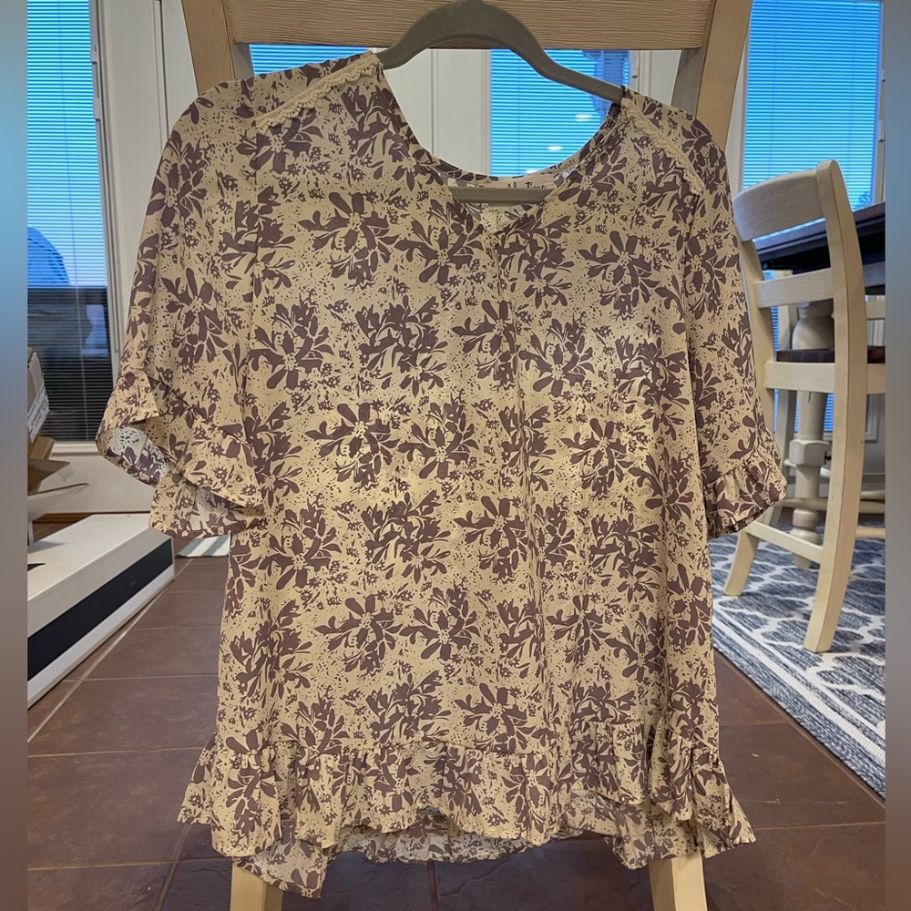 Mod Boutique Cream and Purple Flower Blouse